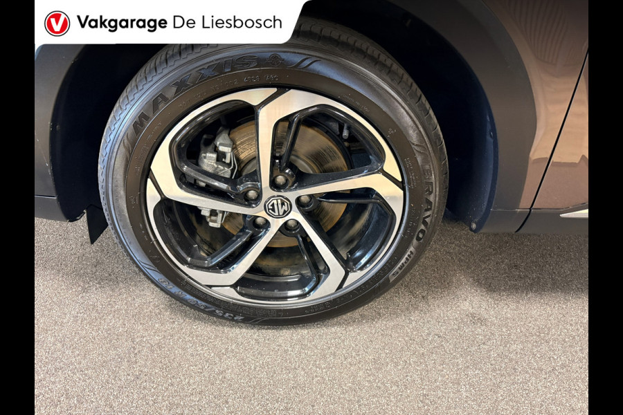 MG EHS 1.5 TGDI Luxury PHEV / automaat / 360camera / Leder/ carplay / Panorama-dak