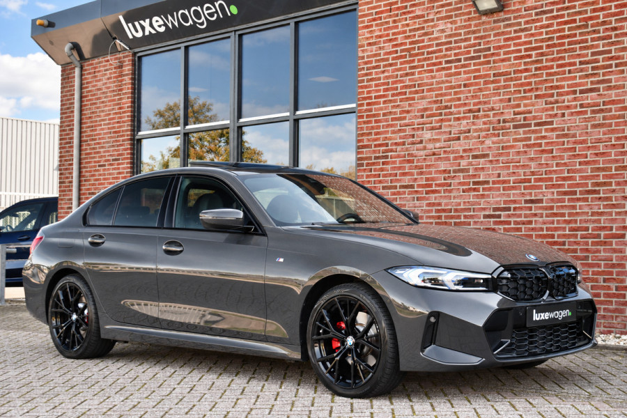 BMW 3-serie 330e M-Sport Dravit E-Dak Trekh E-zetels 19inch HUD Adp-onderstel