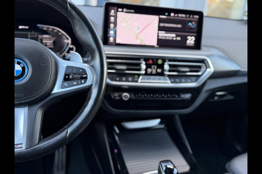 BMW X3 xDrive30e High Ex M-Sport |Pano|ACC|Leer|Trekhaak|21"