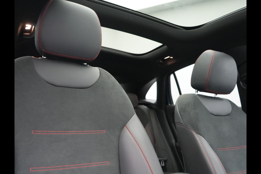 Mercedes-Benz GLA 250 e AMG Line PHEV 218pk Dealer O.H | Panodak | Camera | Alcantara Sportstoelen Memory & Verwarmd | Keyless | Apple Carplay | Cruise Control | Sfeerverlichting | Virtual | DAB | Navigatie | 19"L.M | Plug In Hybrid |