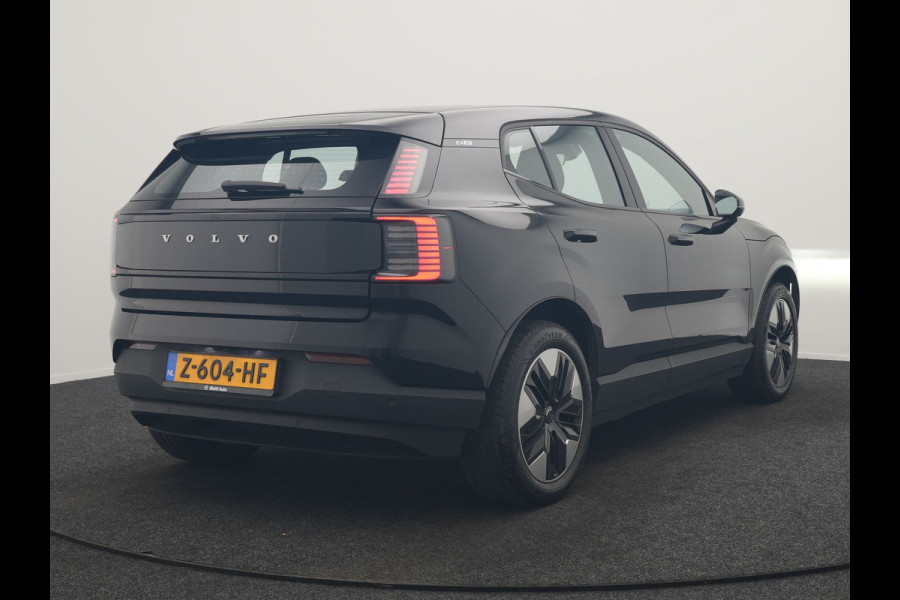 Volvo EX30 Single Motor Core 51 kWh | Adaptive Cruise | Camera | Stoelen & Stuur Verwarmd | Blis | Apple Carplay | Navigatie | DAB | 18"L.M |