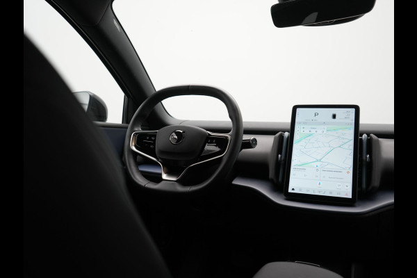 Volvo EX30 Single Motor Core 51 kWh | Adaptive Cruise | Camera | Stoelen & Stuur Verwarmd | Blis | Apple Carplay | Navigatie | DAB | 18"L.M |