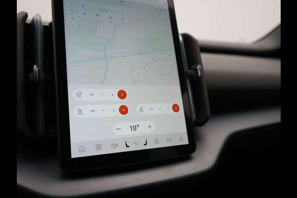 Volvo EX30 Single Motor Core 51 kWh | Adaptive Cruise | Camera | Stoelen & Stuur Verwarmd | Blis | Apple Carplay | Navigatie | DAB | 18"L.M |