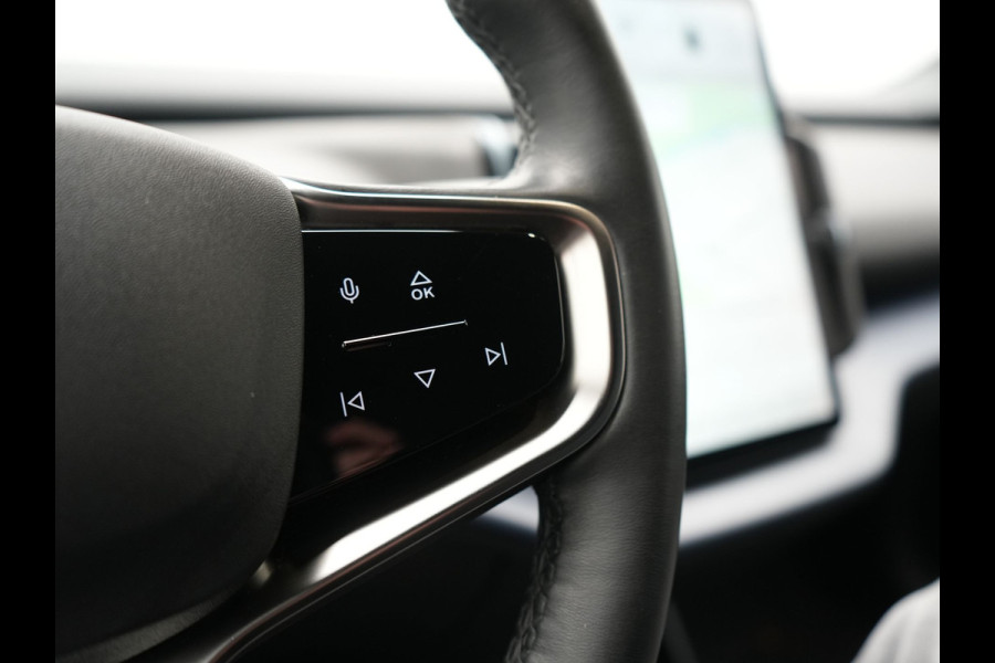 Volvo EX30 Single Motor Core 51 kWh | Adaptive Cruise | Camera | Stoelen & Stuur Verwarmd | Blis | Apple Carplay | Navigatie | DAB | 18"L.M |