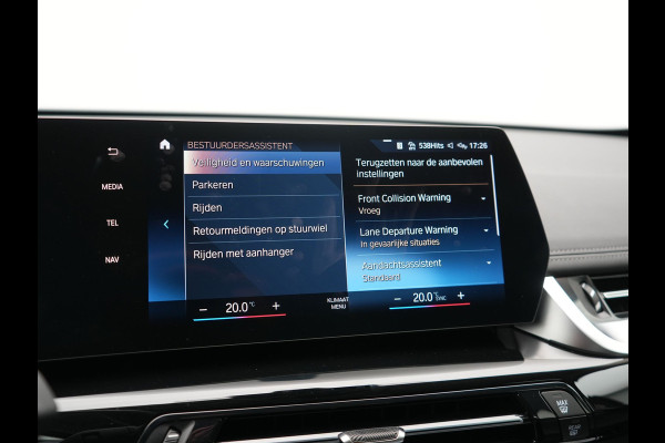 BMW X1 xDrive25e PHEV 245pk Dealer O.H | Trekhaak Af Fabriek | Adaptive Cruise | 360 Camera | Head Up | Harman / Kardon | Sportstoelen Memory & Massage | Stoelen & Stuur Verwarmd | Apple Carplay | DAB | Navigatie | Virtual | 19"L.M | Plug In Hybrid |