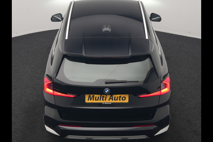 BMW X1 xDrive25e PHEV 245pk Dealer O.H | Trekhaak Af Fabriek | Adaptive Cruise | 360 Camera | Head Up | Harman / Kardon | Sportstoelen Memory & Massage | Stoelen & Stuur Verwarmd | Apple Carplay | DAB | Navigatie | Virtual | 19"L.M | Plug In Hybrid |