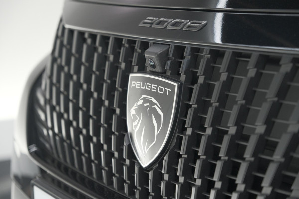 Peugeot 2008 1.2 Hybrid 145 Allure | 360 Camera | Adaptieve Cruise Control | Navigatie | Dodehoekdetectie