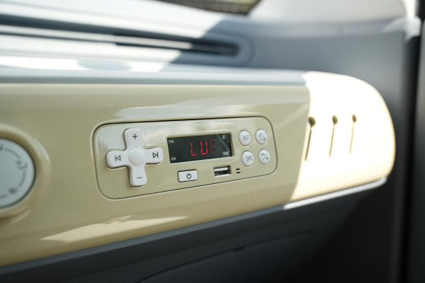 Bontu Mango Airco Radio/Bluetooth Camera 4 zitplaatsen
