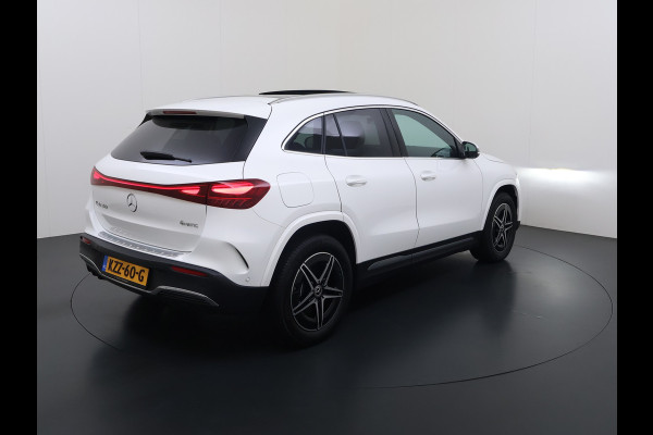 Mercedes-Benz EQA EQA 300 4MATIC AMG Line 71 kWh | Pano Carplay Winterpakket