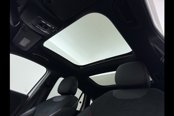 Mercedes-Benz EQA EQA 300 4MATIC AMG Line 71 kWh | Pano Carplay Winterpakket