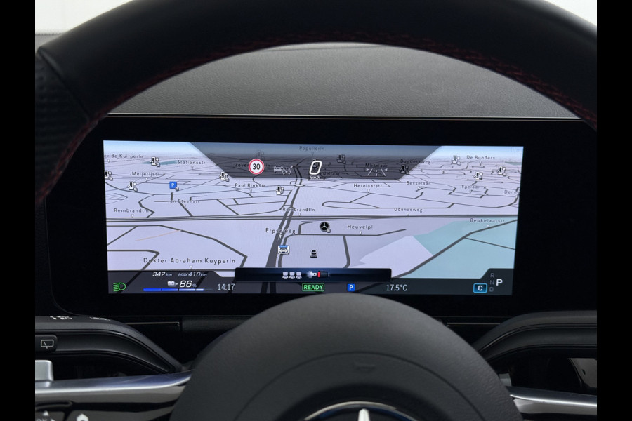 Mercedes-Benz EQA EQA 300 4MATIC AMG Line 71 kWh | Pano Carplay Winterpakket