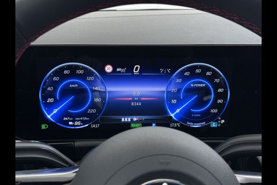 Mercedes-Benz EQA EQA 300 4MATIC AMG Line 71 kWh | Pano Carplay Winterpakket