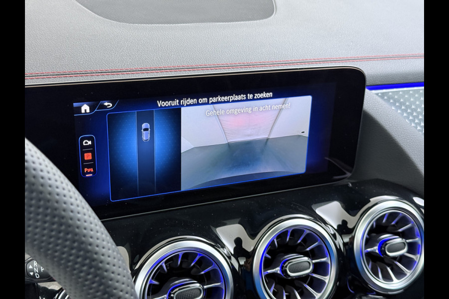 Mercedes-Benz EQA EQA 300 4MATIC AMG Line 71 kWh | Pano Carplay Winterpakket