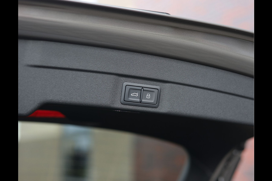 Audi A6 Allroad quattro allroad e-hybrid quattro | Tech Pro - Pano - Trekhaak