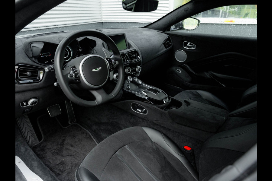 Aston Martin Vantage 4.0 V8 - 8.225km! - Dealer Maintenance