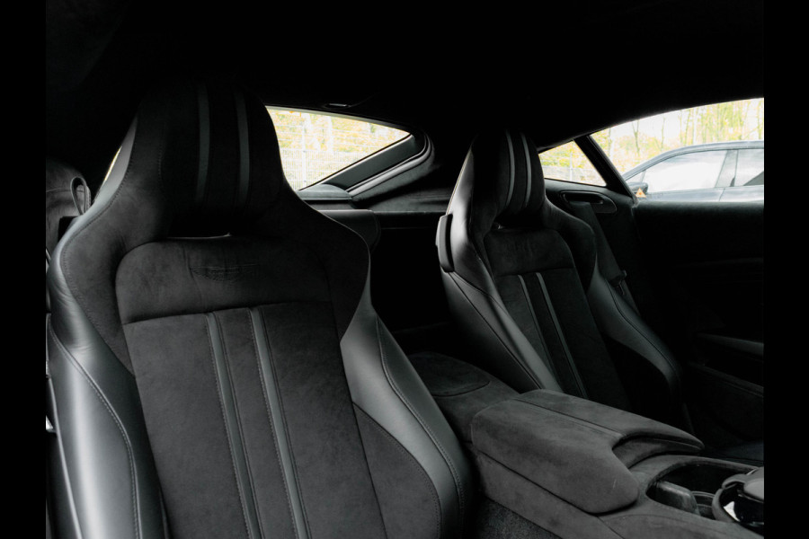 Aston Martin Vantage 4.0 V8 - 8.225km! - Dealer Maintenance