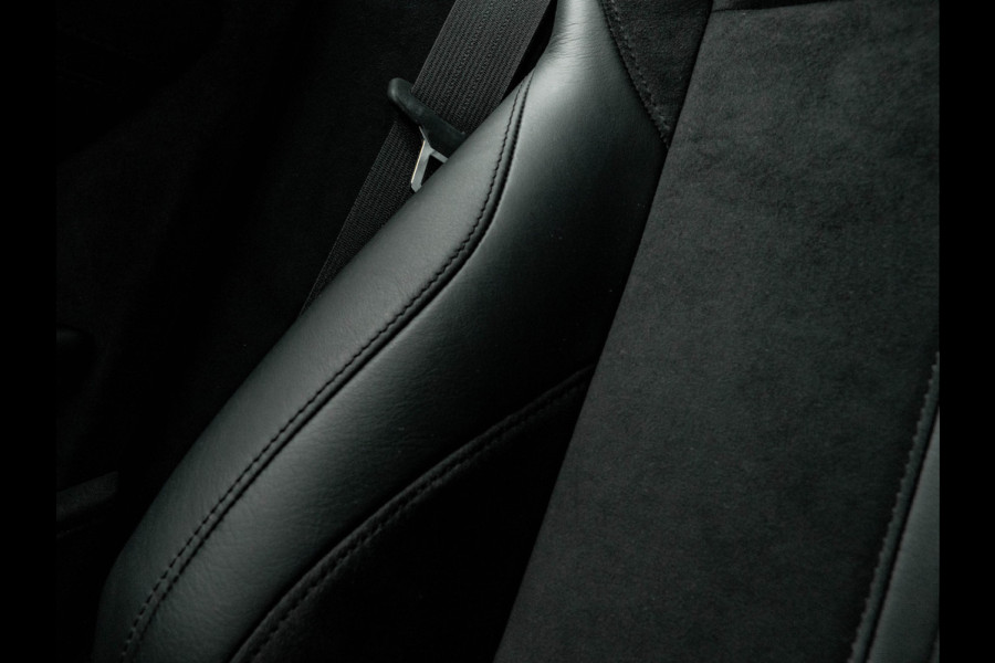 Aston Martin Vantage 4.0 V8 - 8.225km! - Dealer Maintenance