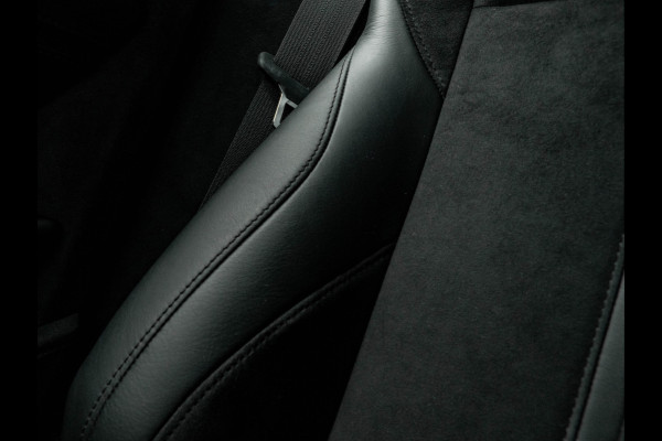 Aston Martin Vantage 4.0 V8 - 8.225km! - Dealer Maintenance