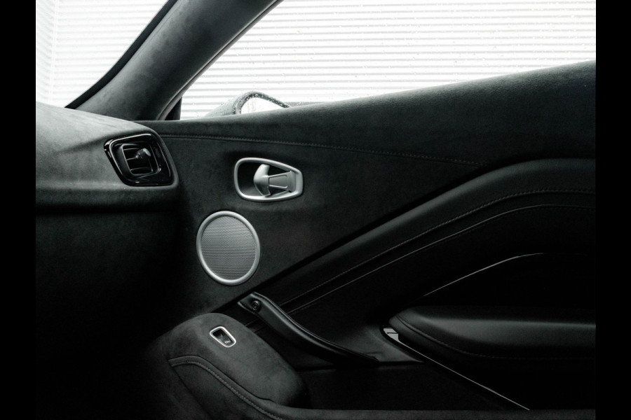 Aston Martin Vantage 4.0 V8 - 8.225km! - Dealer Maintenance