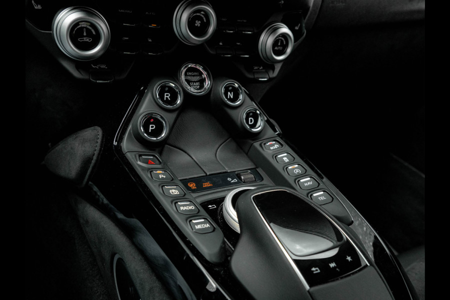 Aston Martin Vantage 4.0 V8 - 8.225km! - Dealer Maintenance