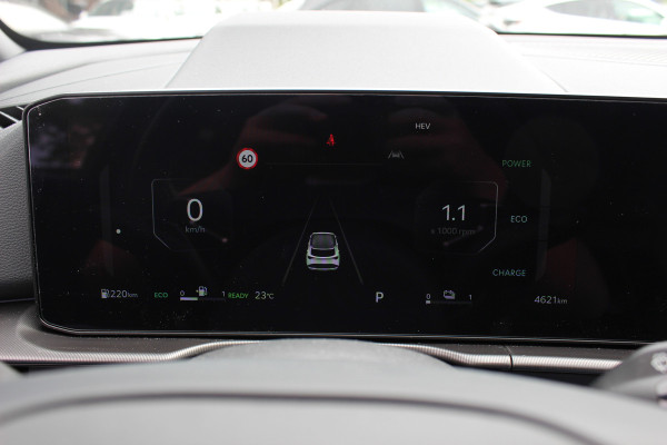 Kia Sportage 1.6 T-GDi Plug-in Hybrid GT-PlusLine / 4.621 km! / Panoramadak / 360Camera / Head-up / Leder / Matrix LED / Keyless / 19'' / CarPlay / Harman Kardon / Stoelventilatie / Stoelverwarming 4x / Dodehoek / DAB / ACC