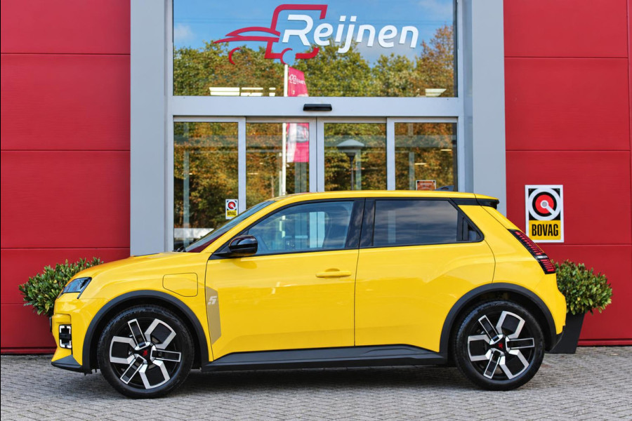 Renault 5 COMFORT RANGE TECHNO 150PK 52 kWh *NIEUWE AUTO!* | PACK WINTER TECHNO: (ELEKTRISCH VERWARMBARE VOORSTOELEN, ELEKTRISCH VERWARMBAAR STUURWIEL, BESTUUDERSSTOEL MET ELEKTRSCH VERSTELBARE LENDESTEUN, IN HOOGTE VERSTELBARE PASSAGIERSSTOEL) | LICHTMETALEN VELGEN 18" | ADAPTIVE CRUISE CONTROL | FULL LED KOPLAMPEN MET FRANSE VLAG | ELEKTRTISCH INKLABARE EN VERWARMBARE BUITENSPIEGELS | ACHTERUITRIJ CAMERA | SFEER VERLICHTING | GOOGLE MAPS NAVIGATIE | DRAADLOZE TELEFOONLADER | PRIVACY GLASS | 100KW SNELLAAD FUNCTIE | DRAADLOZE APPLE CARPLAY/ANDROID AUTO | DAB+ RADIO | SFEER VERL