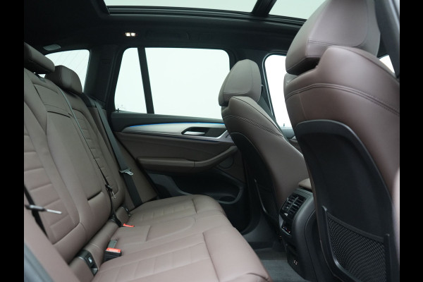 BMW iX3 High Executive 80 kWh 286pk Dealer O.H | Panodak | Head Up | Adaptive Cruise | 360 Camera | Harman / Kardon | Lederen Sportstoelen Memory & Verwarmd | Keyless | Apple Carplay | Blis | Sfeerverlichting | DAB | Navigatie | 20"L.M |