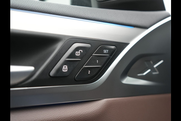 BMW iX3 High Executive 80 kWh 286pk Dealer O.H | Panodak | Head Up | Adaptive Cruise | 360 Camera | Harman / Kardon | Lederen Sportstoelen Memory & Verwarmd | Keyless | Apple Carplay | Blis | Sfeerverlichting | DAB | Navigatie | 20"L.M |