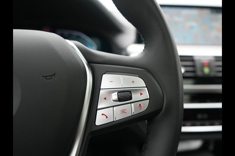 BMW iX3 High Executive 80 kWh 286pk Dealer O.H | Panodak | Head Up | Adaptive Cruise | 360 Camera | Harman / Kardon | Lederen Sportstoelen Memory & Verwarmd | Keyless | Apple Carplay | Blis | Sfeerverlichting | DAB | Navigatie | 20"L.M |