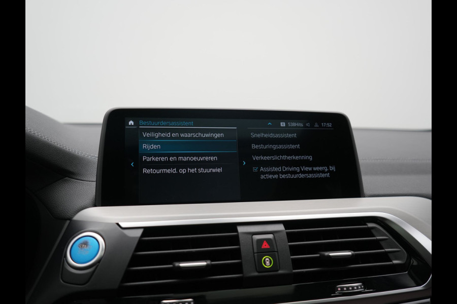 BMW iX3 High Executive 80 kWh 286pk Dealer O.H | Panodak | Head Up | Adaptive Cruise | 360 Camera | Harman / Kardon | Lederen Sportstoelen Memory & Verwarmd | Keyless | Apple Carplay | Blis | Sfeerverlichting | DAB | Navigatie | 20"L.M |