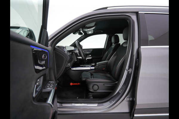 Mercedes-Benz Glb 200 Premium (INCL.BTW) Aut. *LEATHER-MICROFIBRE | FULL-LED | BLIND-SPOT | AMBIENT-LIGHT | WIDE-SCREEN-DIGICOCKPIT | HEATED-SPORTSEATS | CAMERA | KEYLESS | NAVI-FULLMAP | DAB+ | PRIVACY-GLASS | PDC | CRUI