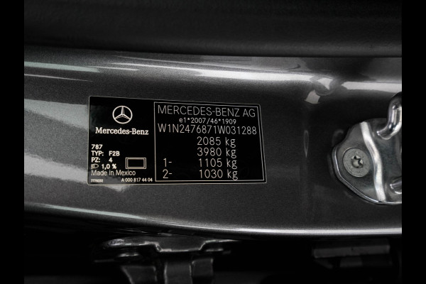 Mercedes-Benz Glb 200 Premium (INCL.BTW) Aut. *LEATHER-MICROFIBRE | FULL-LED | BLIND-SPOT | AMBIENT-LIGHT | WIDE-SCREEN-DIGICOCKPIT | HEATED-SPORTSEATS | CAMERA | KEYLESS | NAVI-FULLMAP | DAB+ | PRIVACY-GLASS | PDC | CRUI