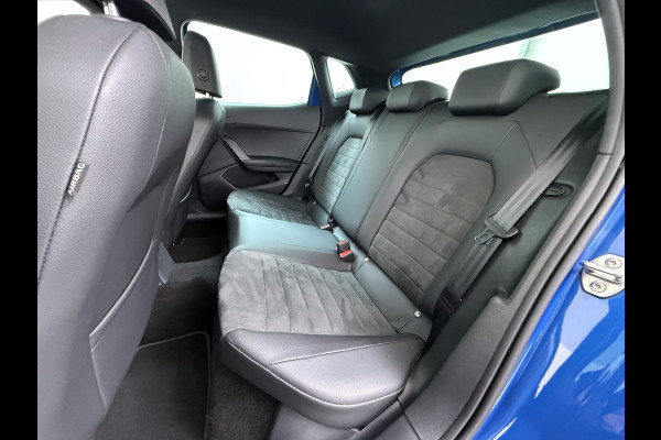 Seat Ibiza 1.0TSI 5Drs FR Adap.Cruise Camera Stoelverwarming Virtual Cockpit Ecc Navi Apple Carplay/Android Auto Business Intense Lmv Led Pdc Isofix DAB Licht-/regensensor Origineel Nederlandse Auto