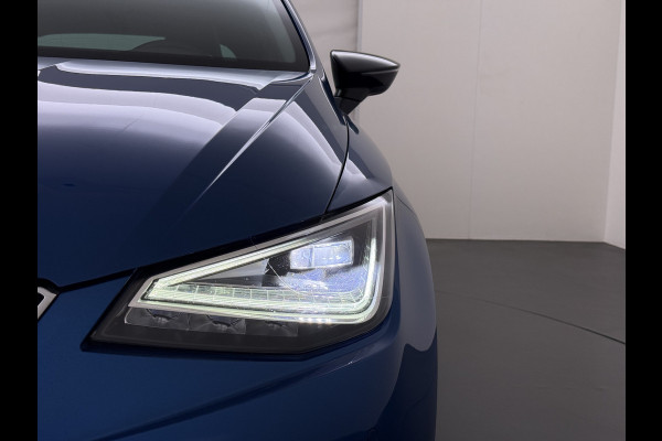 Seat Ibiza 1.0TSI 5Drs FR Adap.Cruise Camera Stoelverwarming Virtual Cockpit Ecc Navi Apple Carplay/Android Auto Business Intense Lmv Led Pdc Isofix DAB Licht-/regensensor Origineel Nederlandse Auto