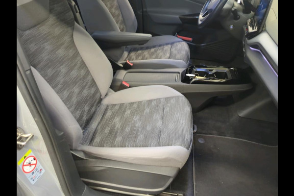 Volkswagen ID.4 Life 77 kWh Soh 90% Warmtepomp Trekhaak Stuur/Stoelverw