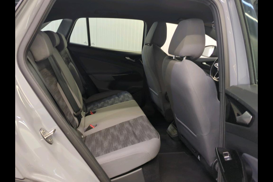 Volkswagen ID.4 Life 77 kWh Soh 90% Warmtepomp Trekhaak Stuur/Stoelverw