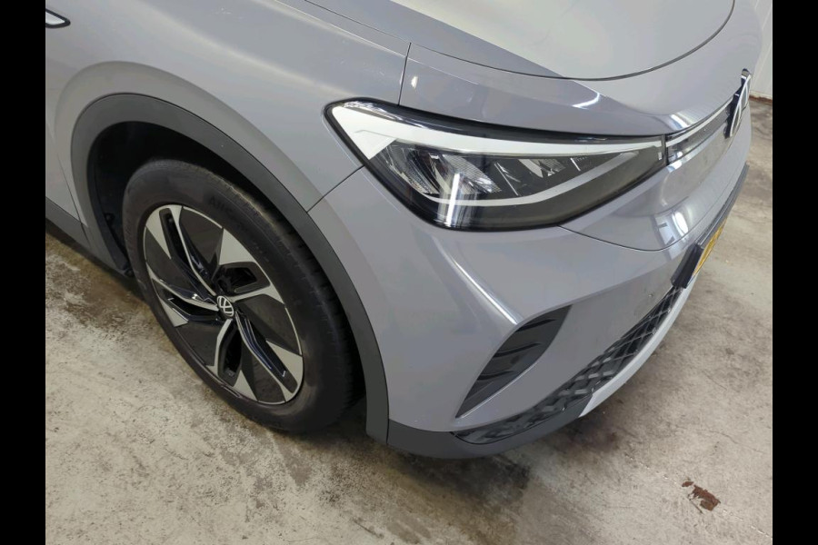 Volkswagen ID.4 Life 77 kWh Soh 90% Warmtepomp Trekhaak Stuur/Stoelverw