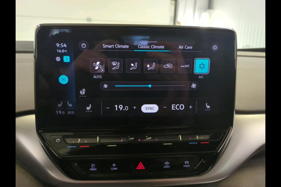 Volkswagen ID.4 Life 77 kWh Soh 90% Warmtepomp Trekhaak Stuur/Stoelverw