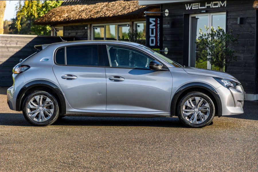 Peugeot e-208 EV Allure 50 kWh I carplay I Camera I 100% soh