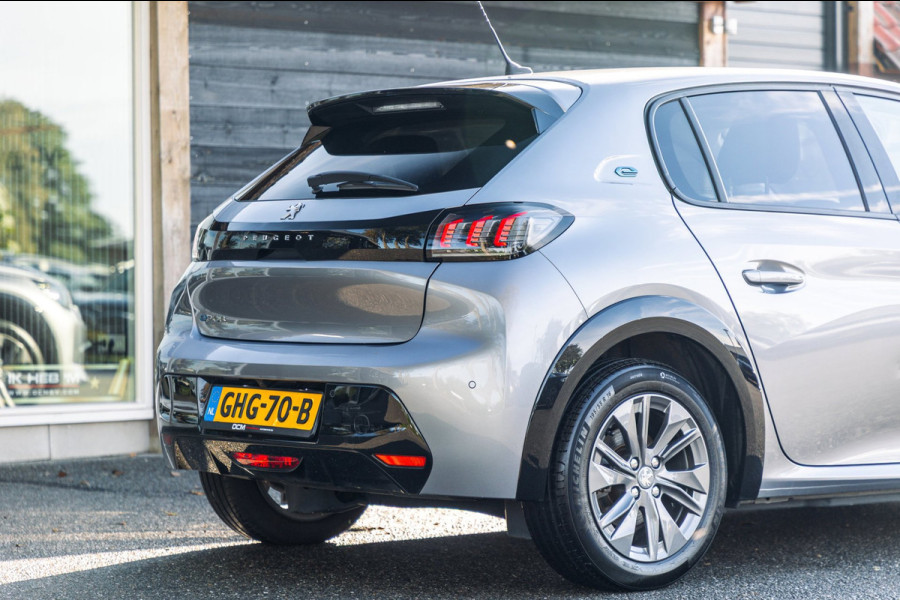 Peugeot e-208 EV Allure 50 kWh I carplay I Camera I 100% soh