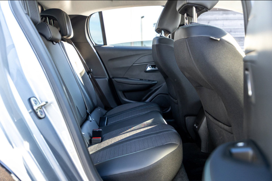 Peugeot e-208 EV Allure 50 kWh I carplay I Camera I 100% soh