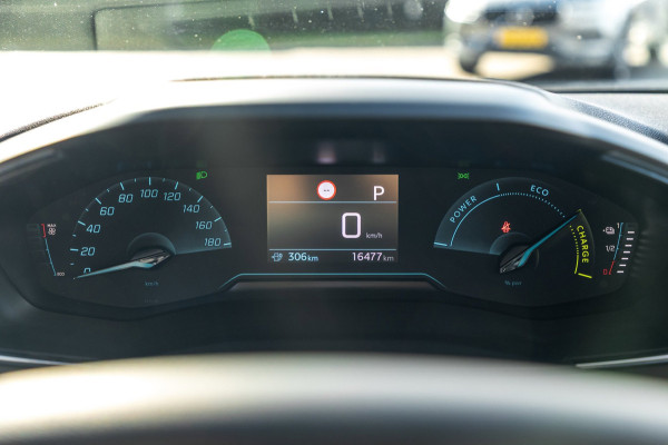 Peugeot e-208 EV Allure 50 kWh I carplay I Camera I 100% soh