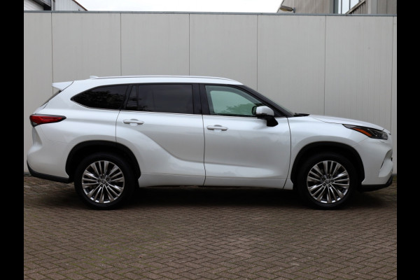 Toyota highlander 2.5 AWD Hybrid Executive | Panoramadak | Leder | Digitale Cockpit