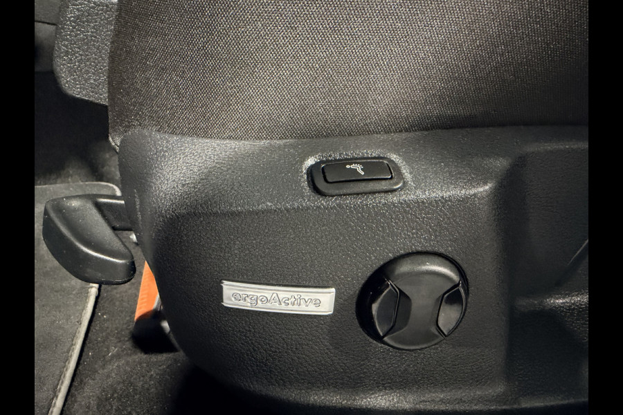 Volkswagen Golf Variant 1.0 TSI Highline Virtual | Navigatie | Stoelverw.+massage | Carplay/Android | Sensoren