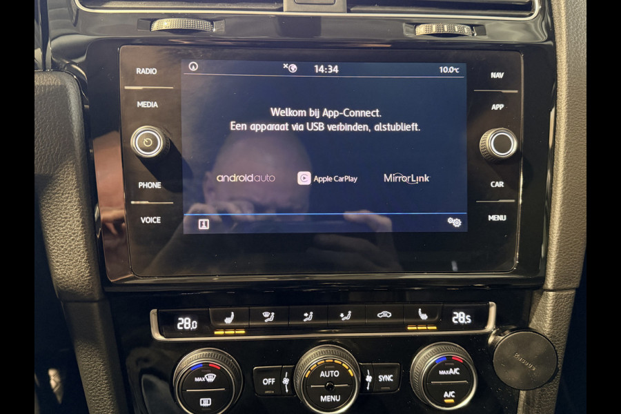 Volkswagen Golf Variant 1.0 TSI Highline Virtual | Navigatie | Stoelverw.+massage | Carplay/Android | Sensoren