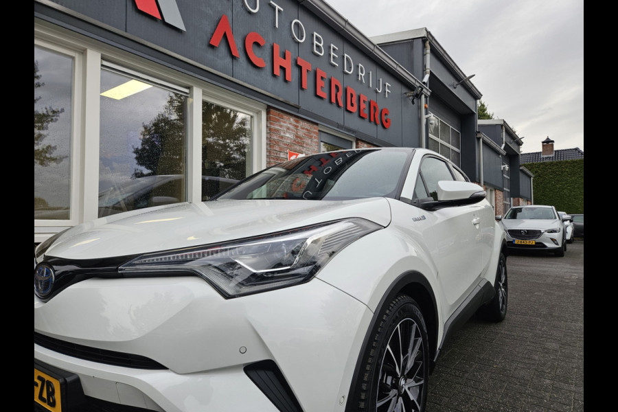 Toyota C-HR 1.8 Hybrid Executive Camera! Navigatie! Airco/Clima! Mooie/Nette Auto!