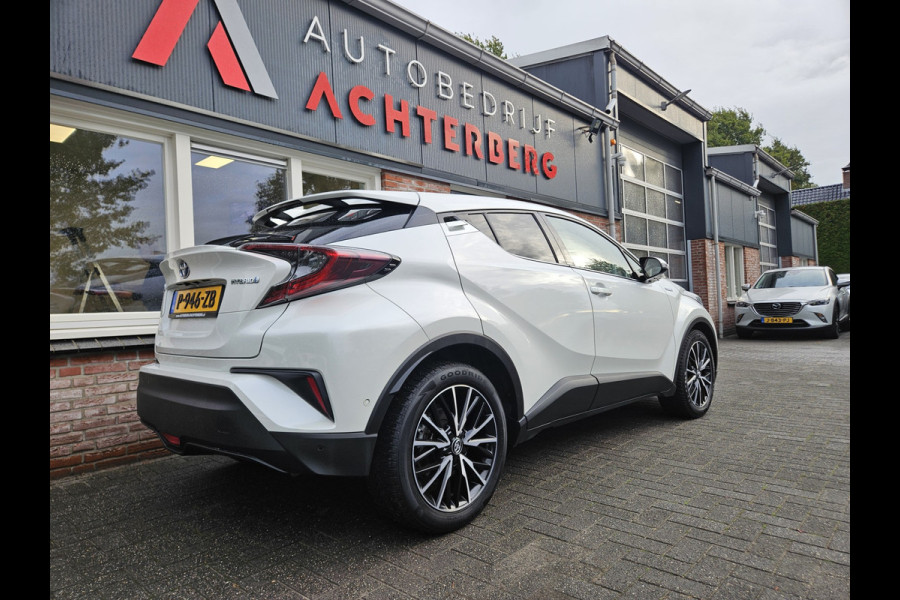 Toyota C-HR 1.8 Hybrid Executive Camera! Navigatie! Airco/Clima! Mooie/Nette Auto!