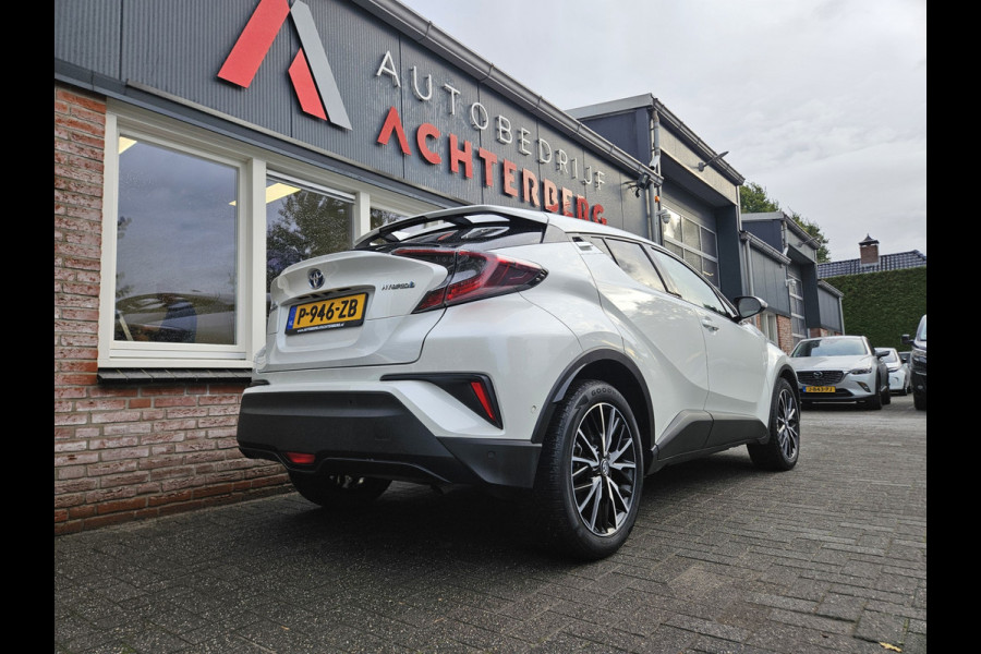 Toyota C-HR 1.8 Hybrid Executive Camera! Navigatie! Airco/Clima! Mooie/Nette Auto!
