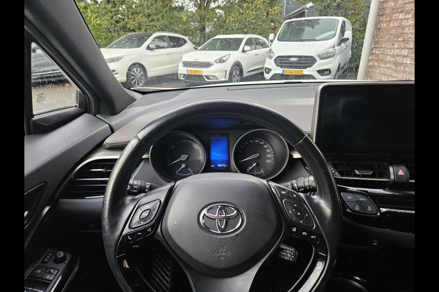 Toyota C-HR 1.8 Hybrid Executive Camera! Navigatie! Airco/Clima! Mooie/Nette Auto!