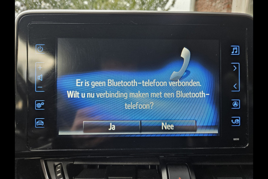 Toyota C-HR 1.8 Hybrid Executive Camera! Navigatie! Airco/Clima! Mooie/Nette Auto!
